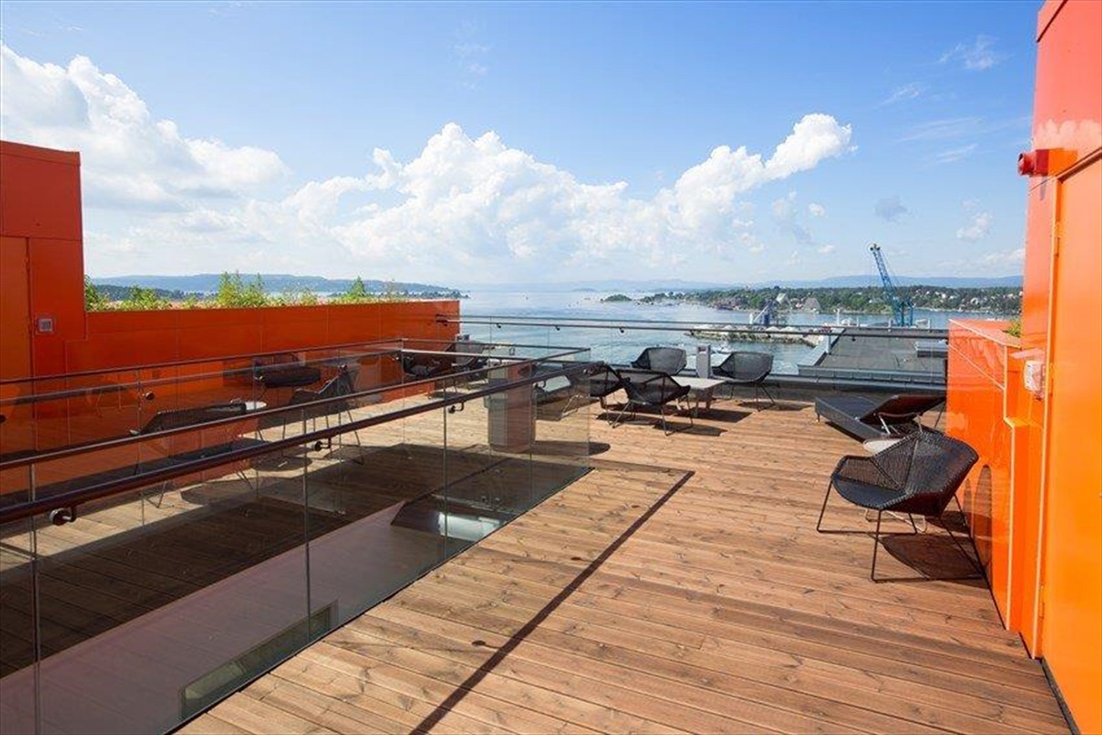 Felles takterrasse. Blant Tjuvholmens beste utsikt Galleribilde