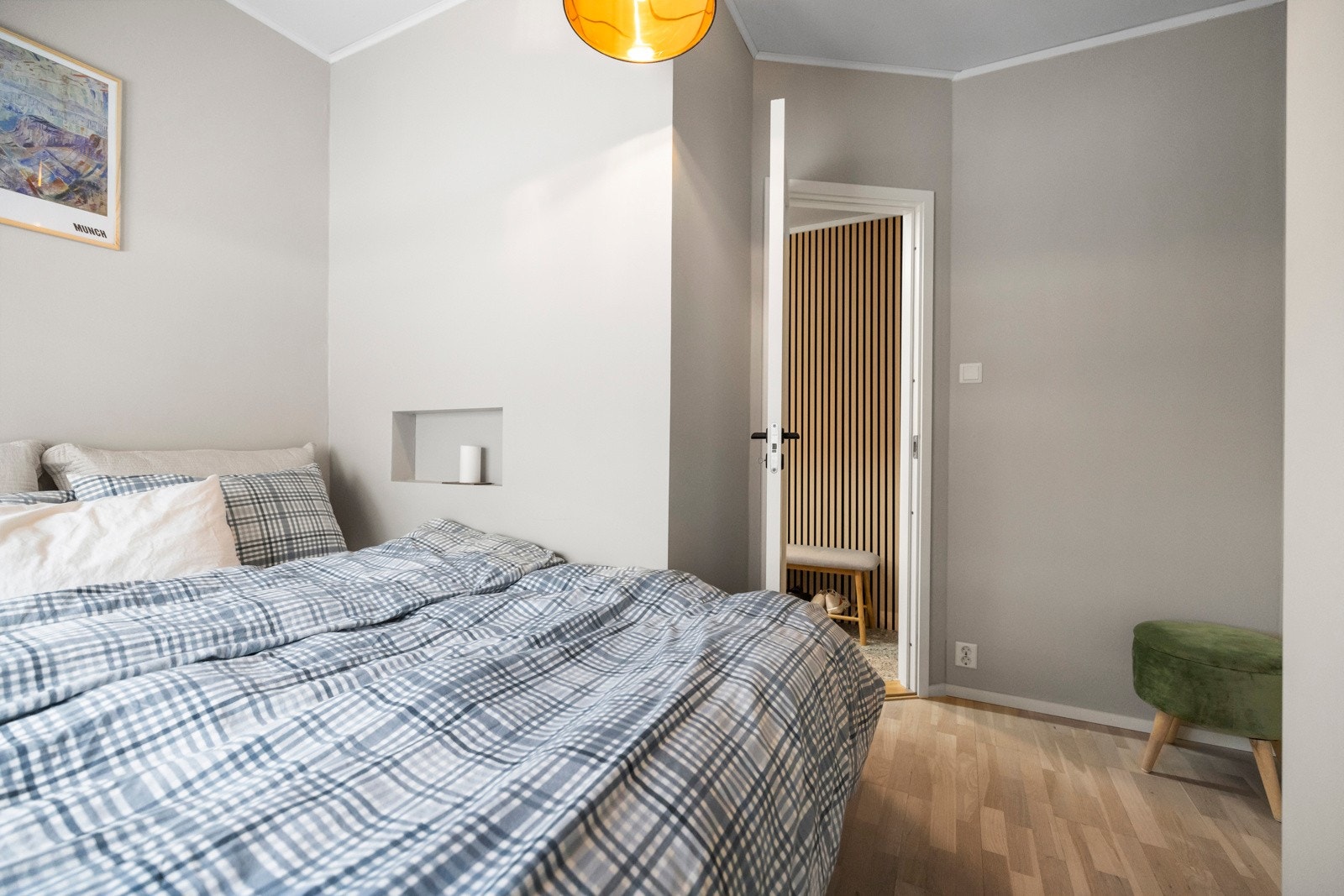 Soverom I Galleribilde