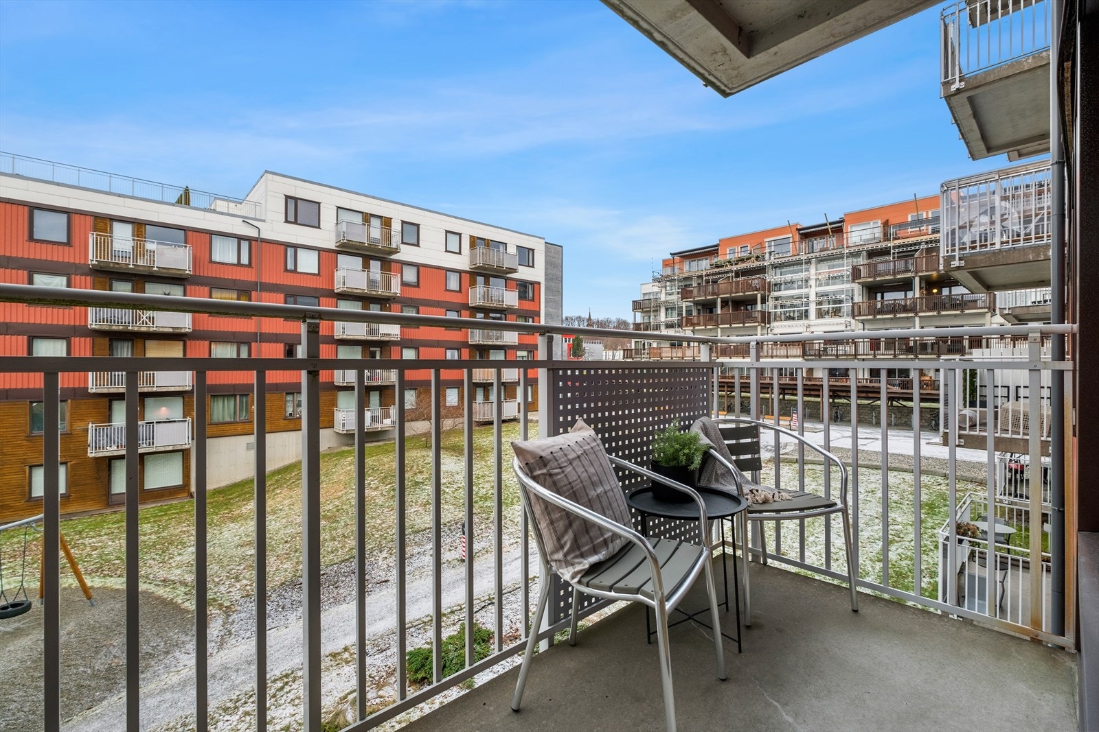 Velkommen til Håkon Magnussons gate 3D! En innbydende og delikat 2-roms leilighet med egen separat utleiedel på attraktive Lade. Galleribilde