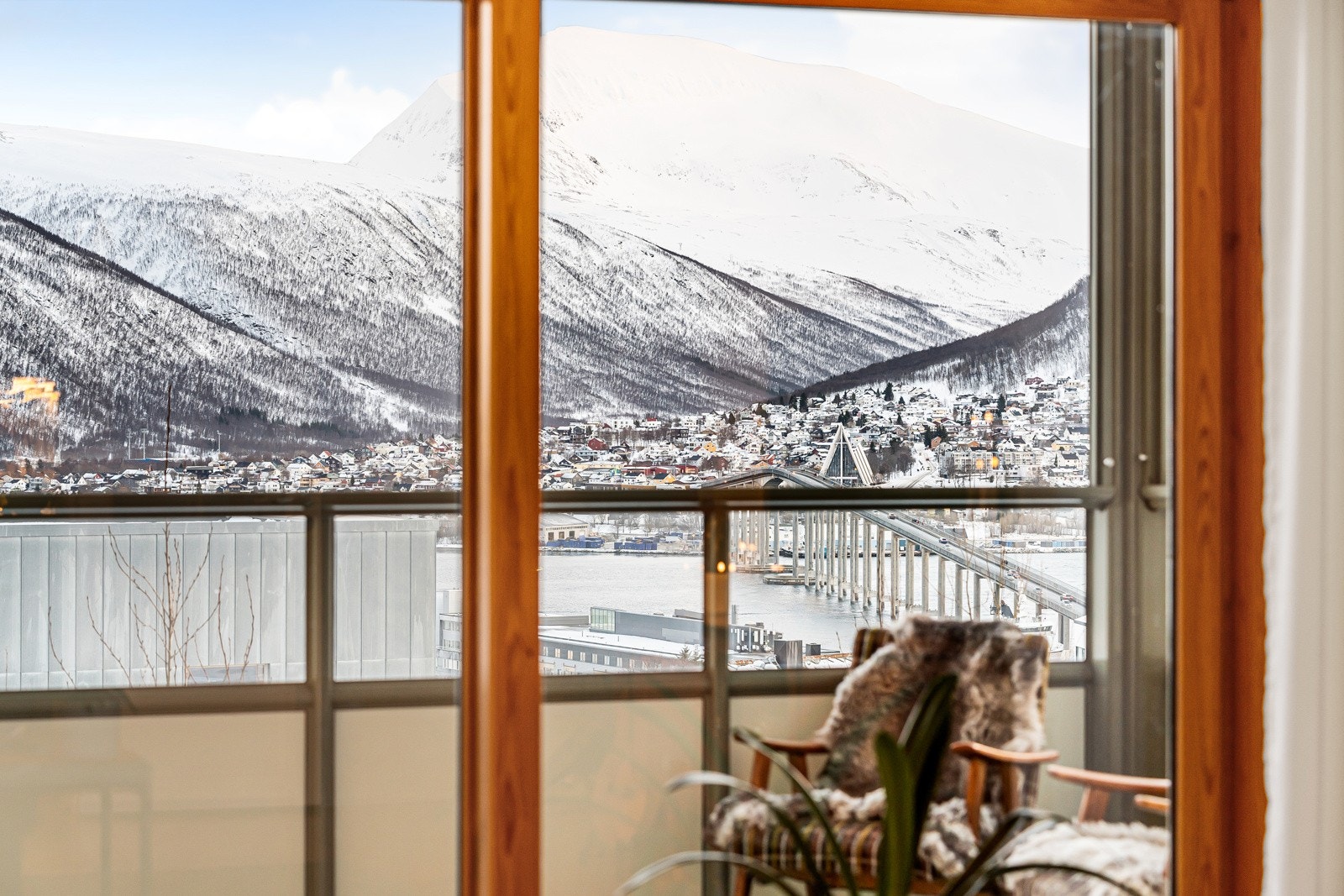 Velkommen til Anton Iversens veg 7 - Presentert av Anders Karlstrøm Galleribilde