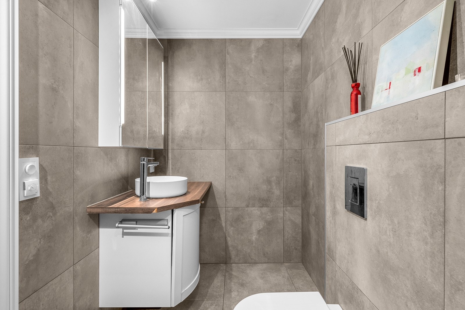 Leilighet - Flislagt bad med gulvvarme Galleribilde