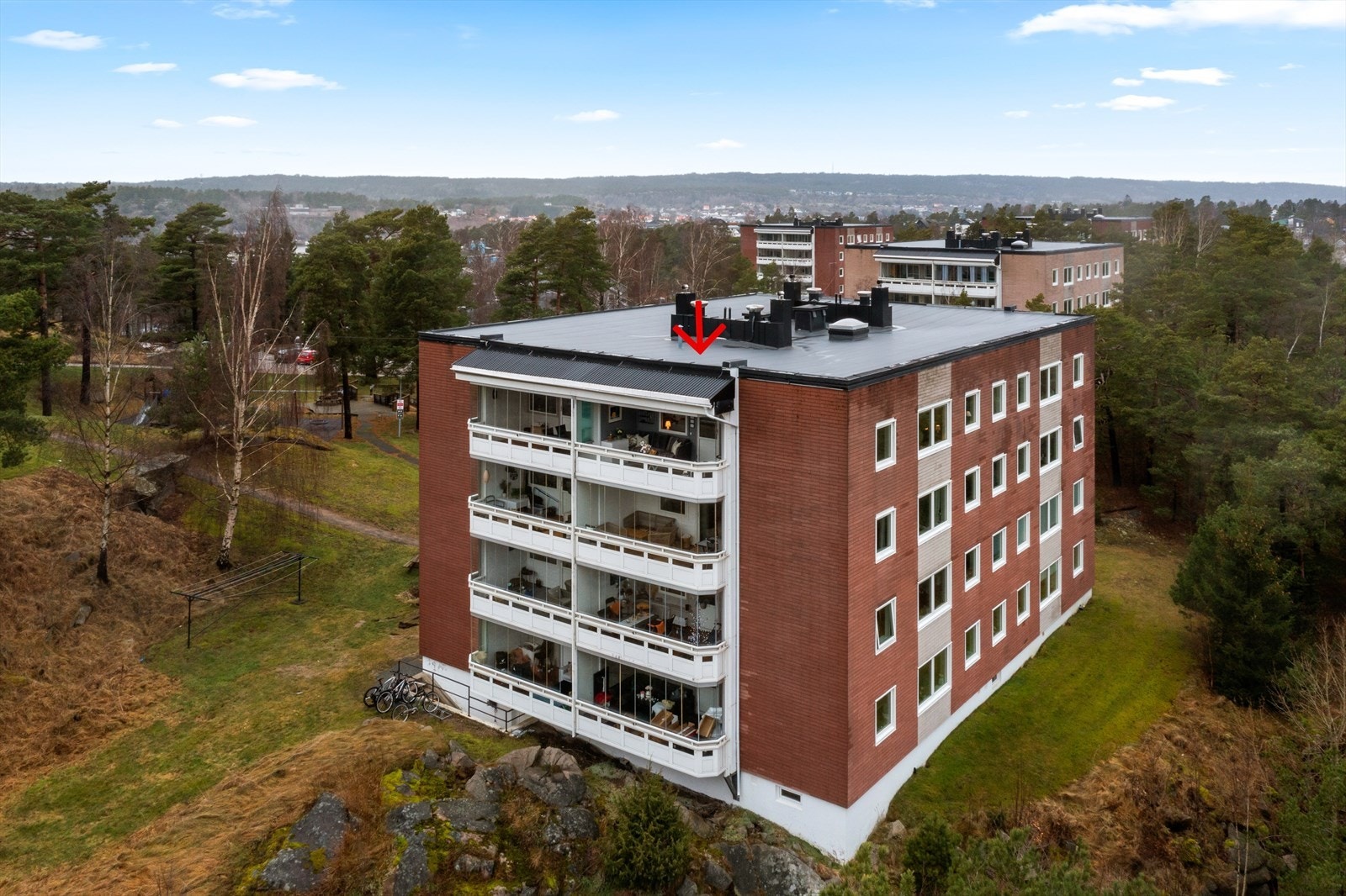 Velkommen til Årfuglveien 5 - Flott 3-roms toppleilighet med stor innglasset uteplass - Super beliggenhet, på Kråkerøy Galleribilde