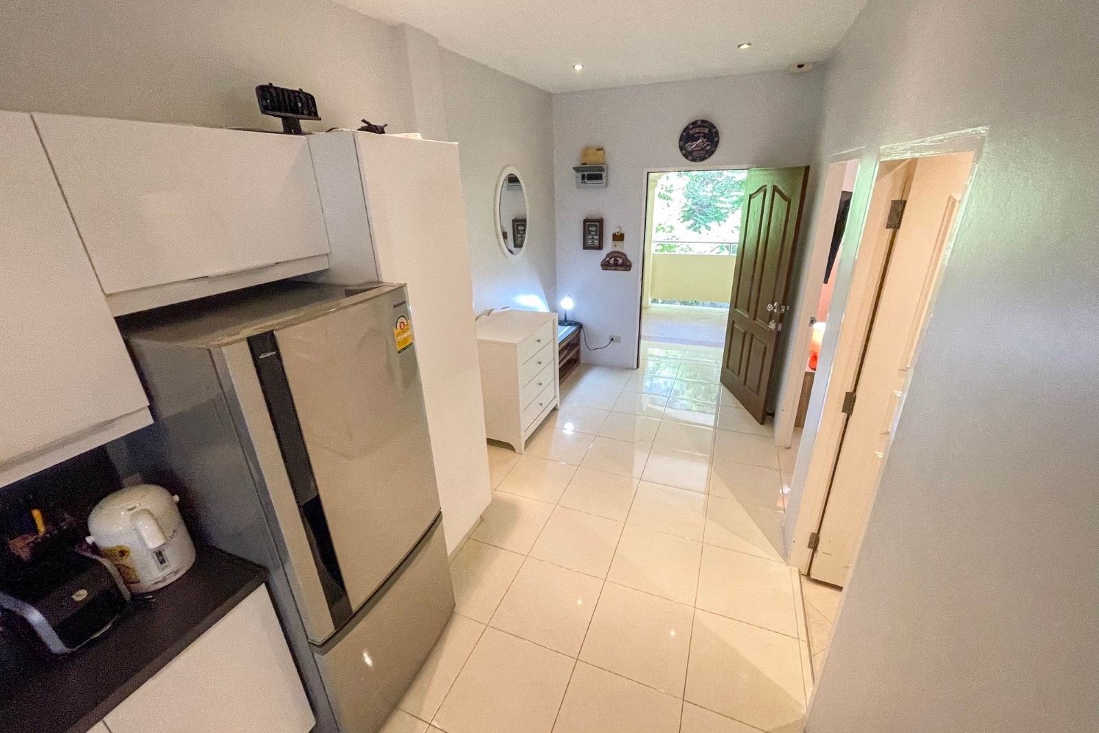 Gang sett fra kjøkken Galleribilde