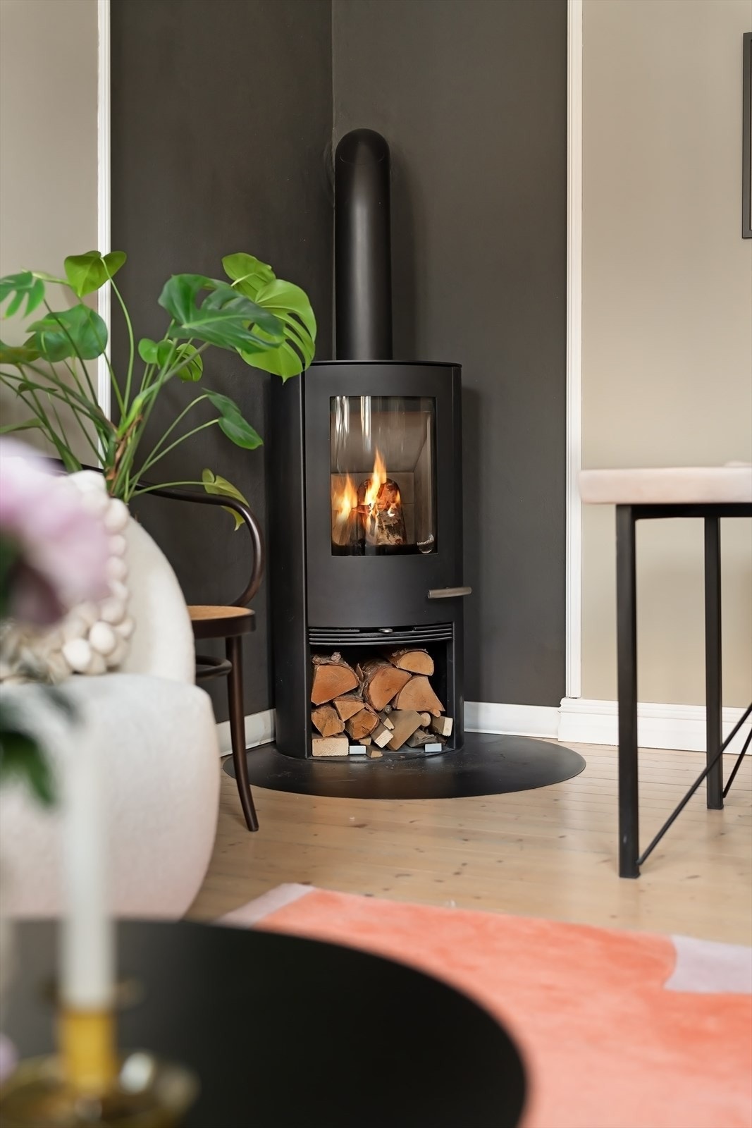 Peis for hygge på kalde vinterkvelder Galleribilde