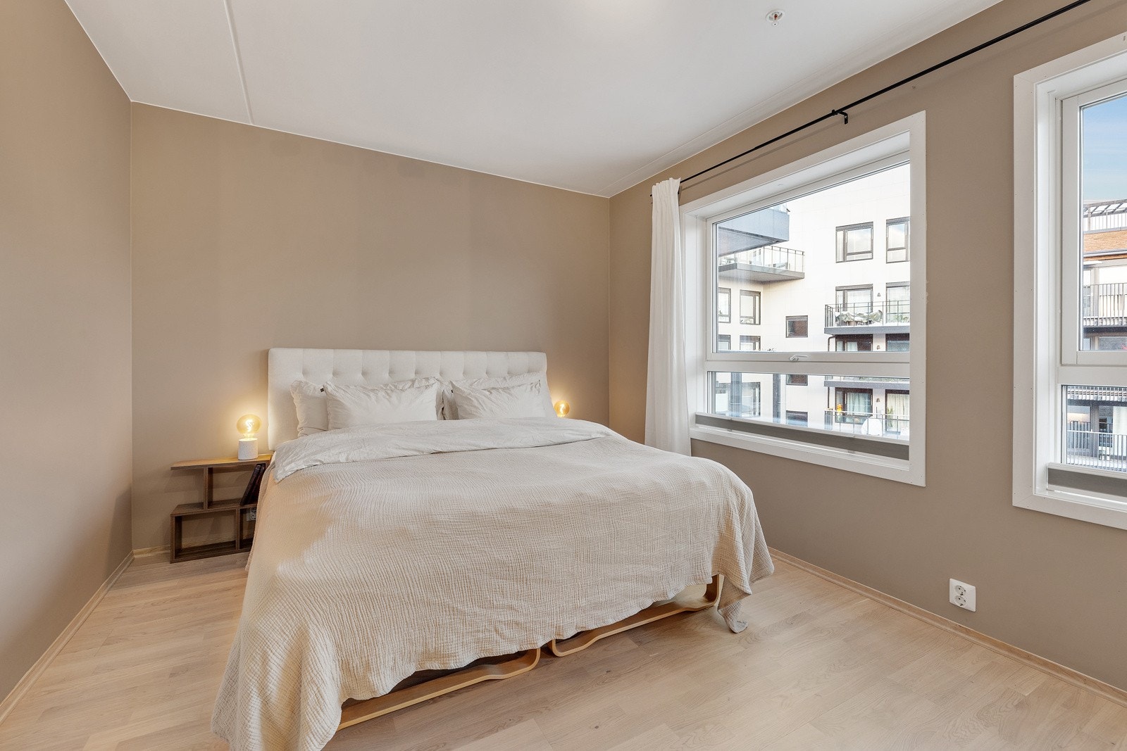 Her er det plass til ytterligere møblement Galleribilde