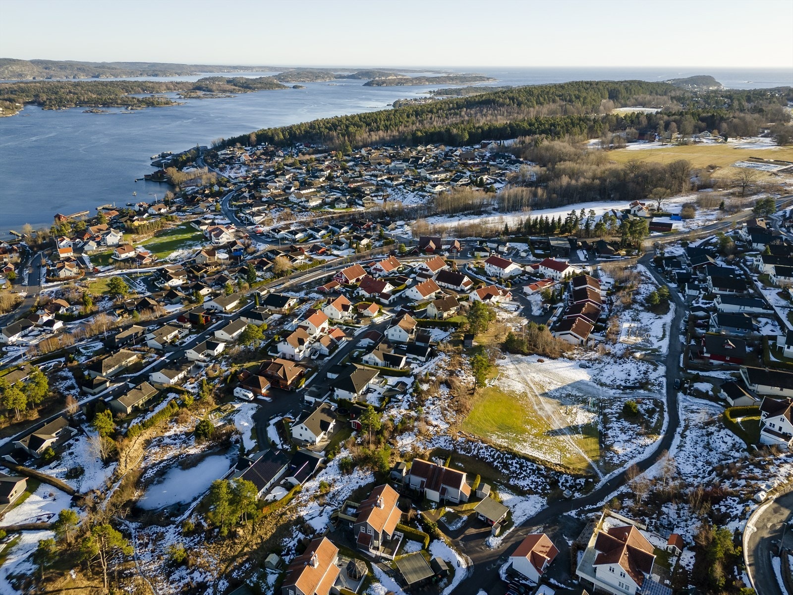 Kort vei til sjø og bademuligheter Galleribilde