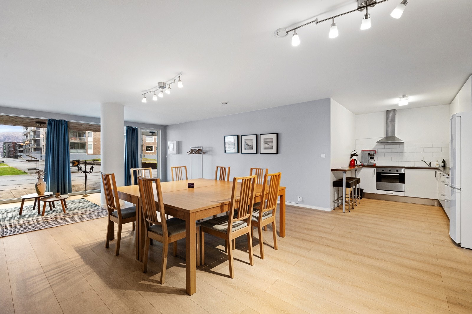 Her kan du enkelt arrangere bursdag, gode venners lag eller dåp. Galleribilde