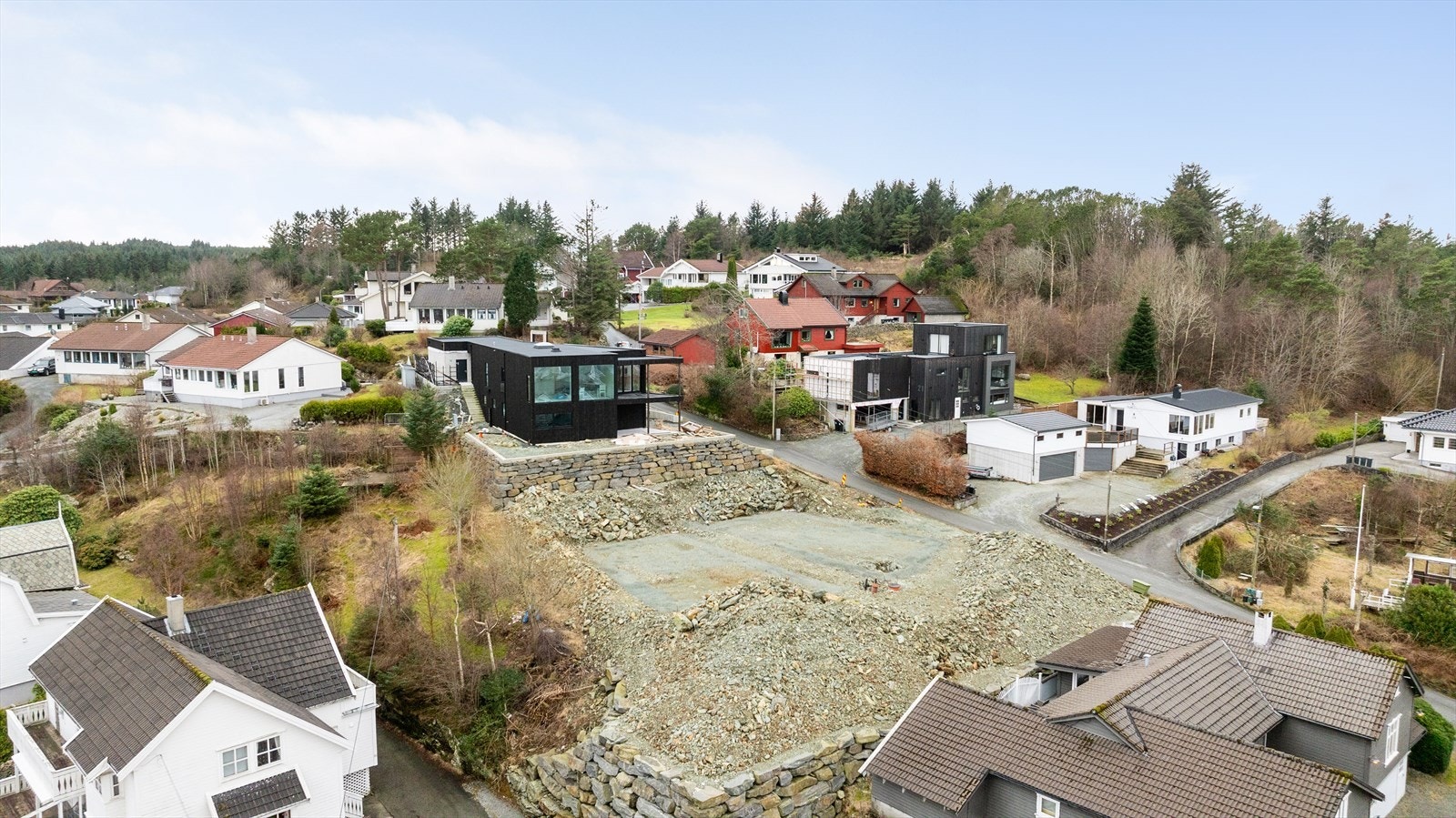 Tidligere godkjente byggetegninger medfølger i handelen (utgått på dato, se salgsoppgave) Galleribilde