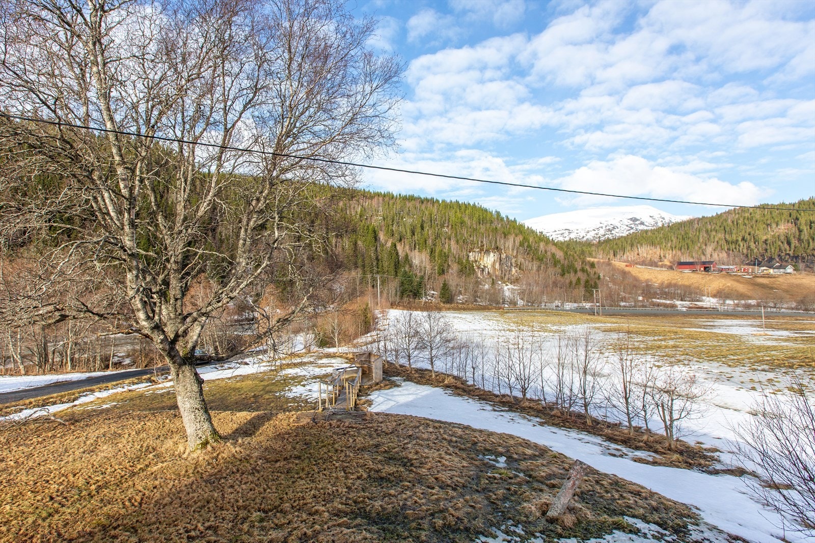 Utsiktsbilde av området rundt eiendommen Galleribilde