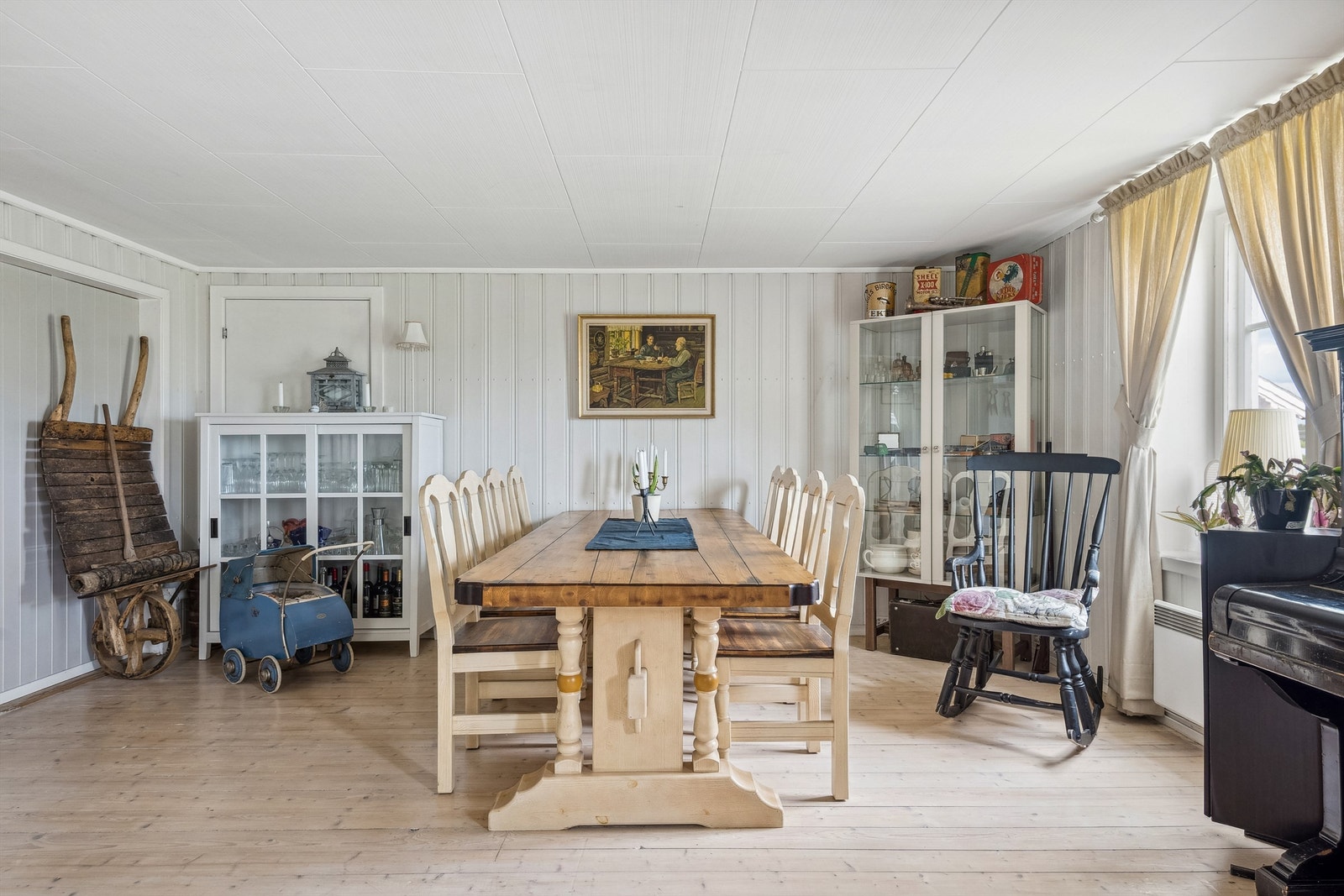 Stue i første etasje. Galleribilde