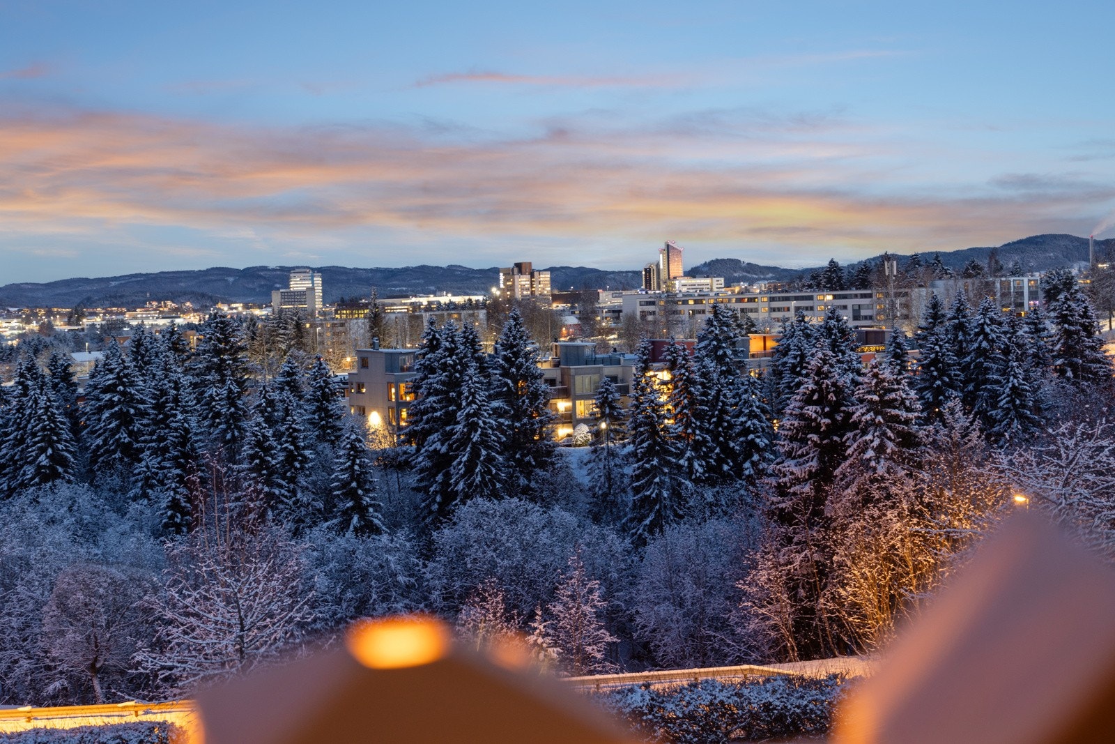 Soveromssiden byr på et fabelaktig utsiktslandskap og vender ut mot rolige arealer. Galleribilde