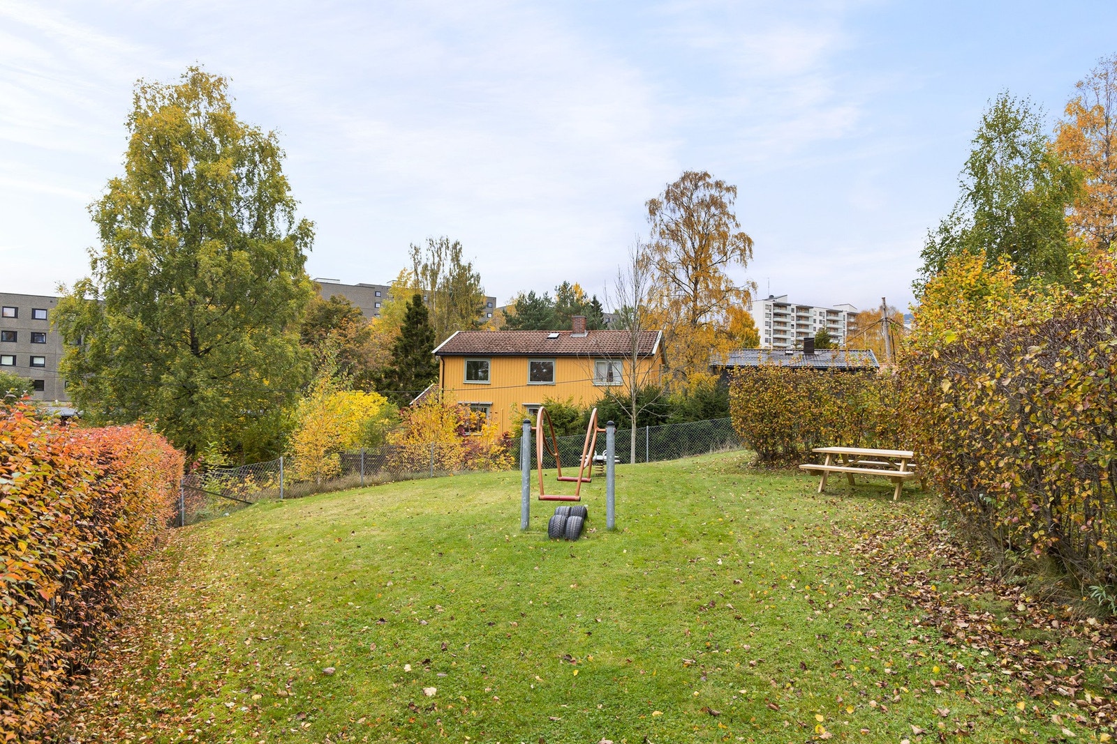 Området byr på nærhet til et bredt utvalg av servicetilbud, flotte turområder og svært gode kollektivforbindelser som gir enkel tilgang til sentrum. Galleribilde