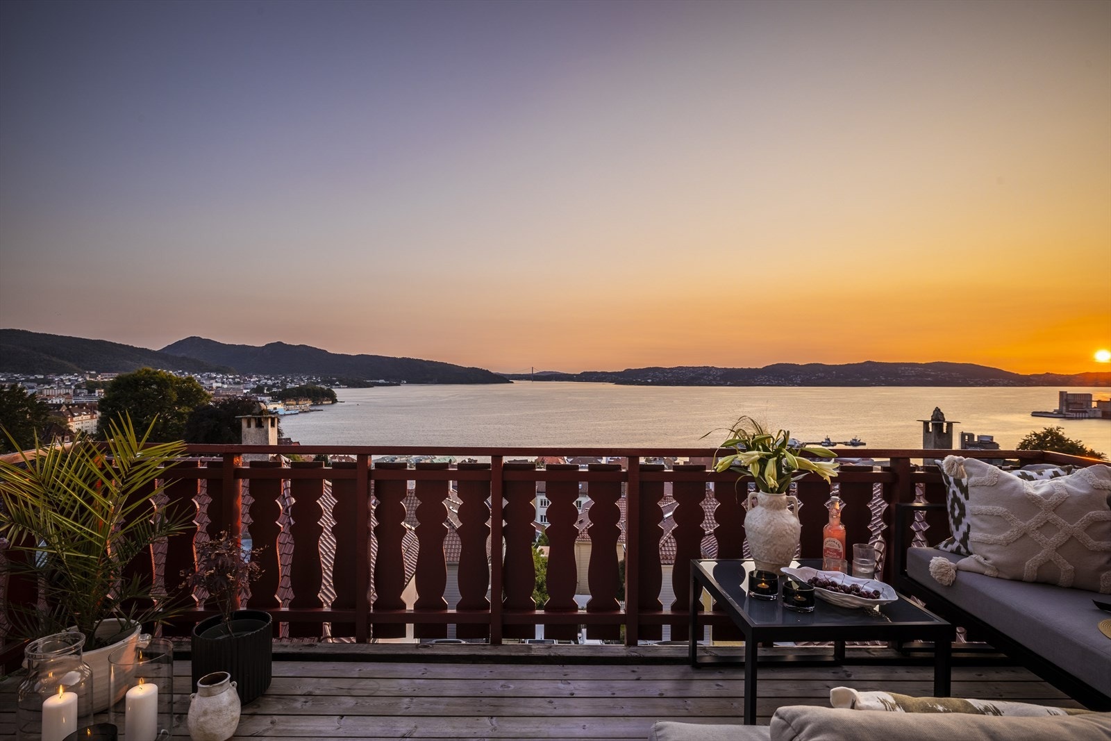 Fantastiske utsikts-/solforhold fra leiligheten Galleribilde