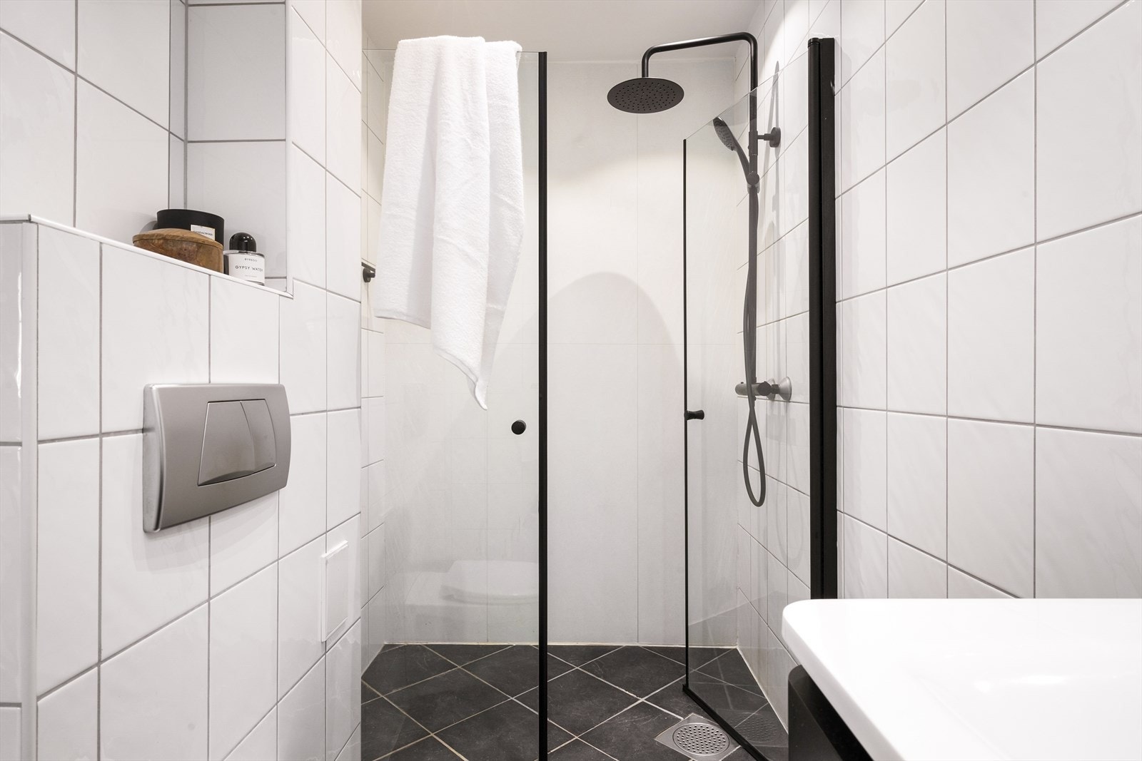 Det er gulvvarme på badet. Galleribilde