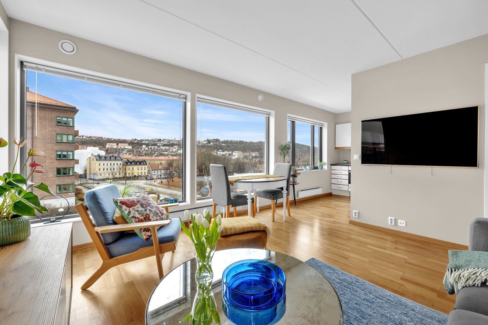 PrivatMegleren Infinita ved Erik Andreas Ahlsrød har gleden av å presentere Jordalgata 2! Galleribilde