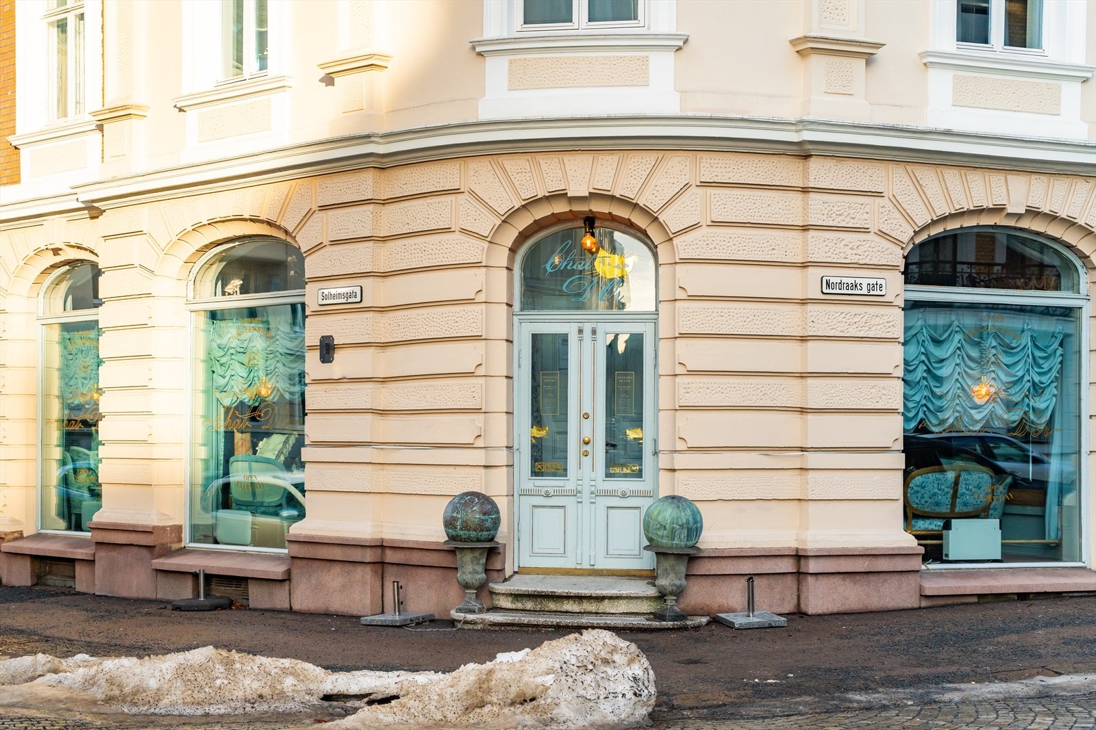 Nabolaget byr på flere hyggelige spisesteder. Galleribilde