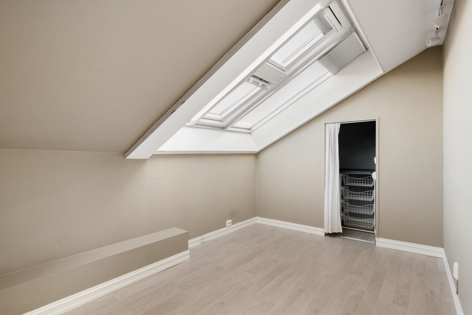 Soverom 2 med bod/garderobe Galleribilde