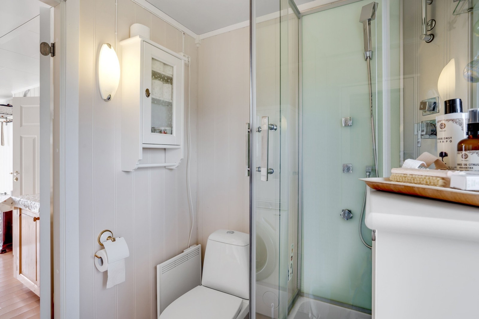 Dursjkabinettet gir mulighet for barn som ønsker å bade Galleribilde