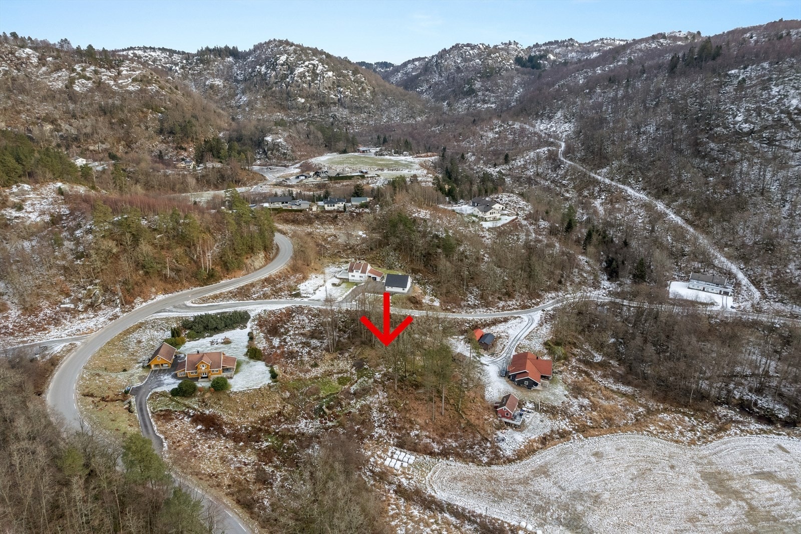 Tomtene ligger inntil hverandre og kan kjøpes hver for seg eller evt. samlet. Galleribilde