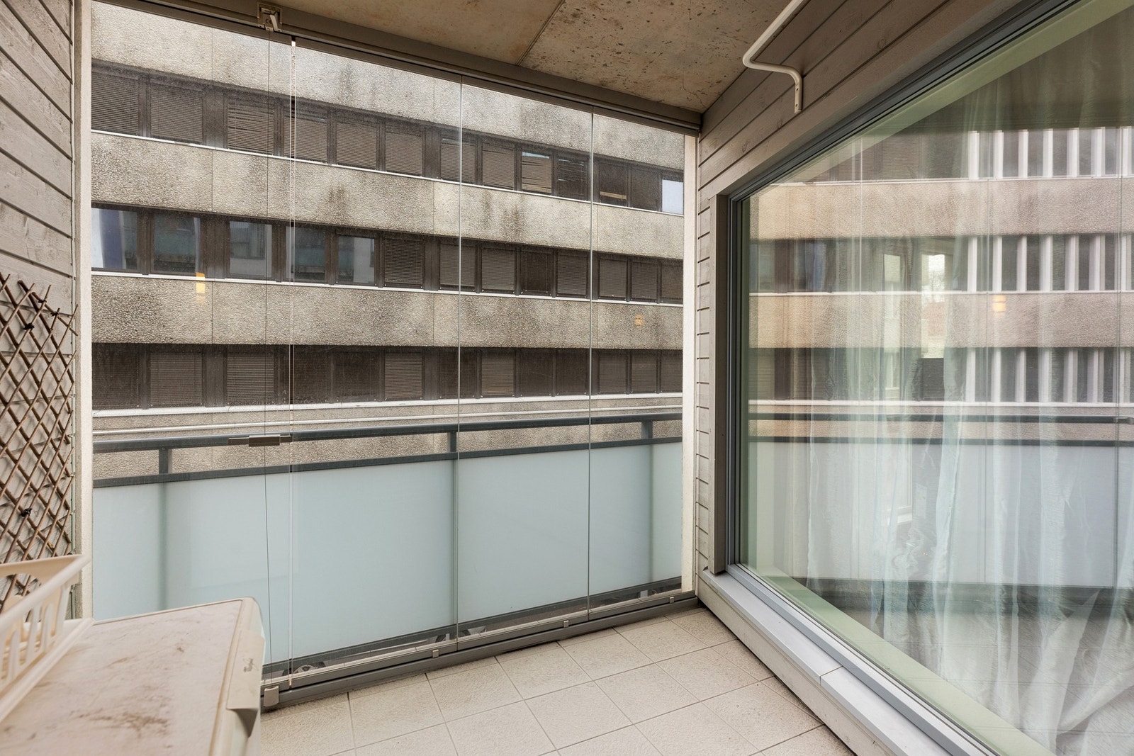 Innglasset balkong. Galleribilde