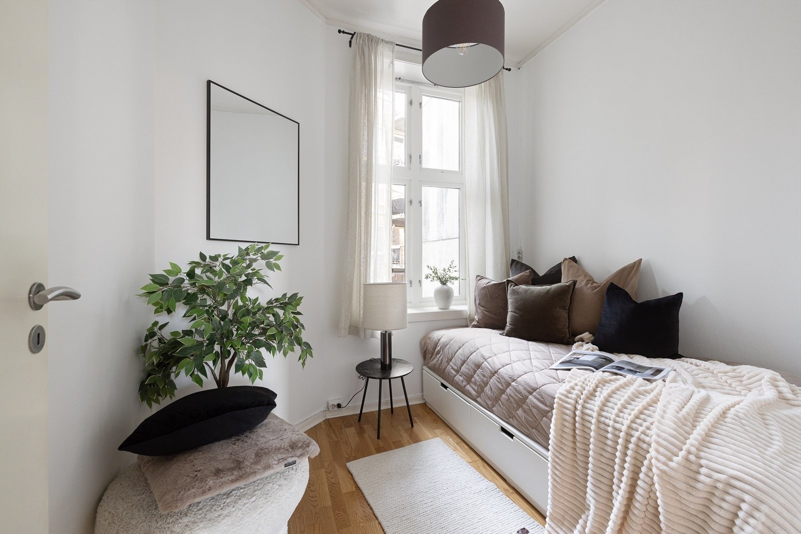 - Leiligheten har to soverom - Galleribilde