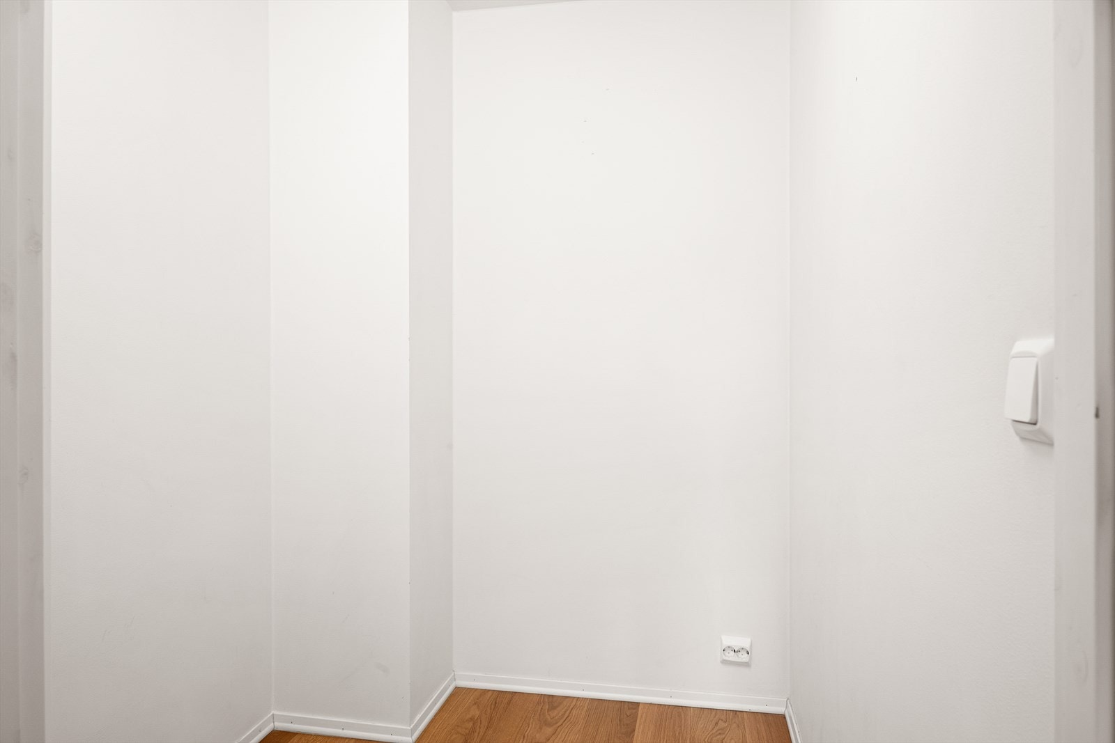 Innvendig bod. Galleribilde
