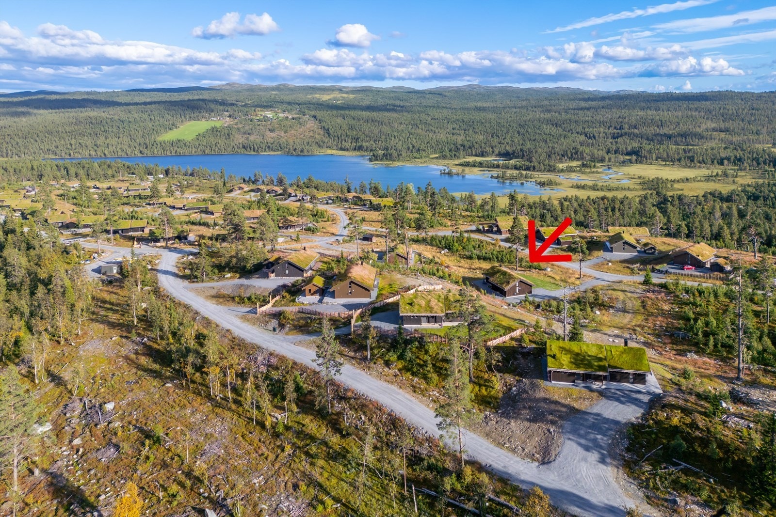 Særdeles hyggelig hyttefelt sentralt plassert med kort vei til alt Nesbyen har å tilby. Her kan man enten spenne på seg skia å gå sørover mot Åkrefjell eller nordover mot Dyna Galleribilde