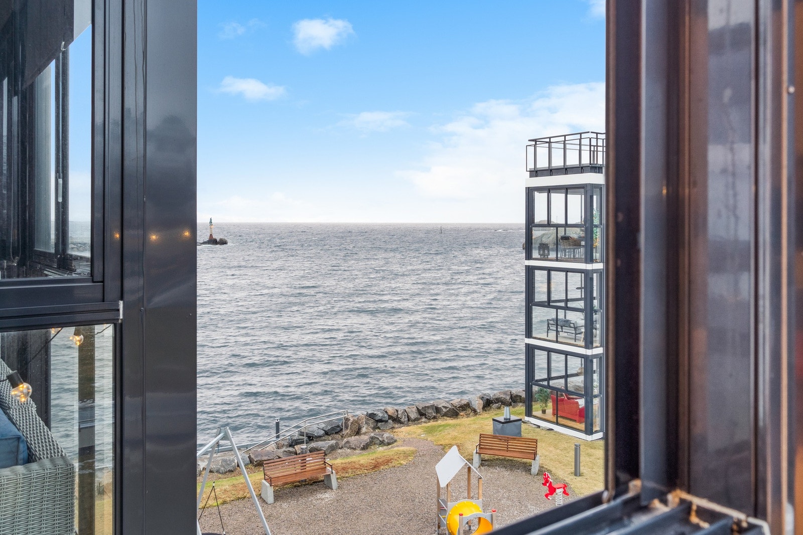 Nydelig utsikt til Vestfjorden. Galleribilde