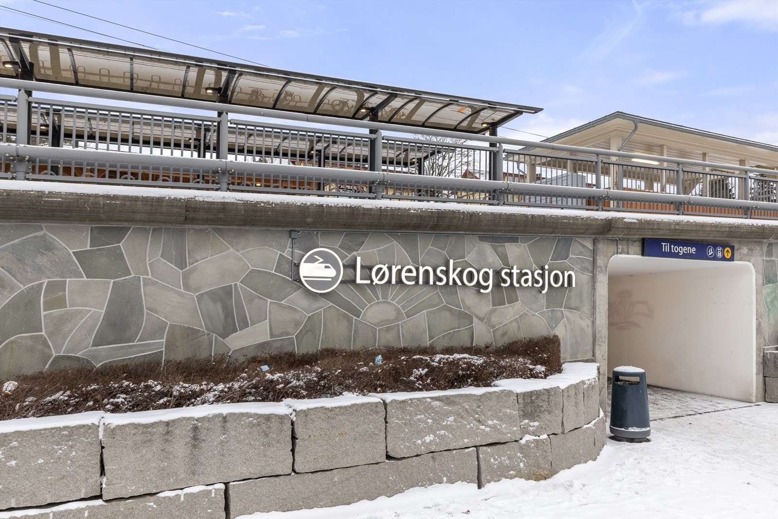 Lørenskog togstasjon. Galleribilde