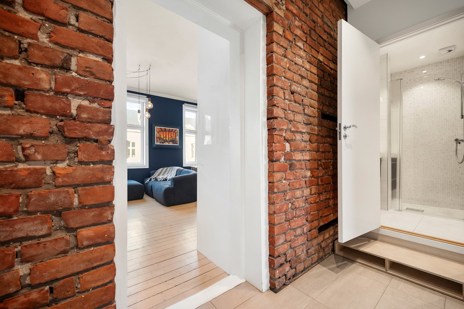 Gang med direkte adkomst til alle rom i boligen. Galleribilde