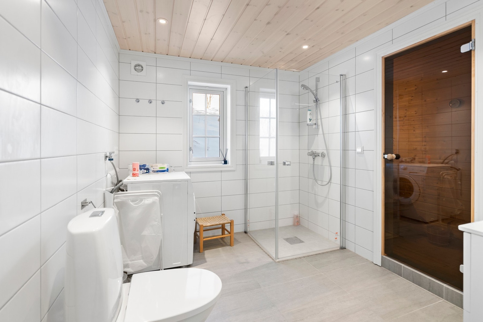 Flislagt bad Galleribilde