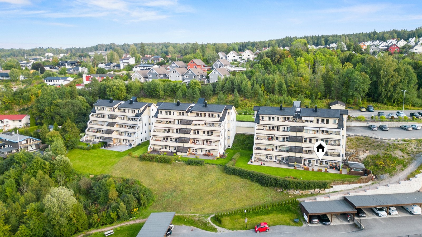 Det er kort avstand til flotte tur- og friluftsmuligheter i marka. Galleribilde