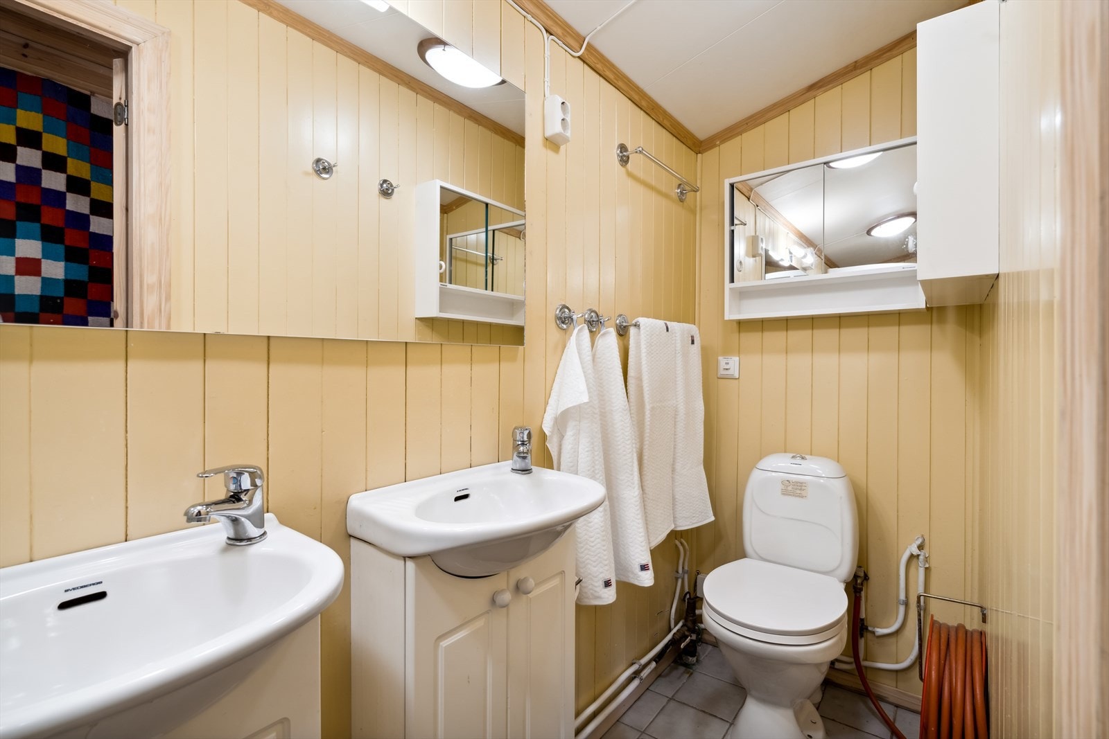 Bad med badstue. Galleribilde