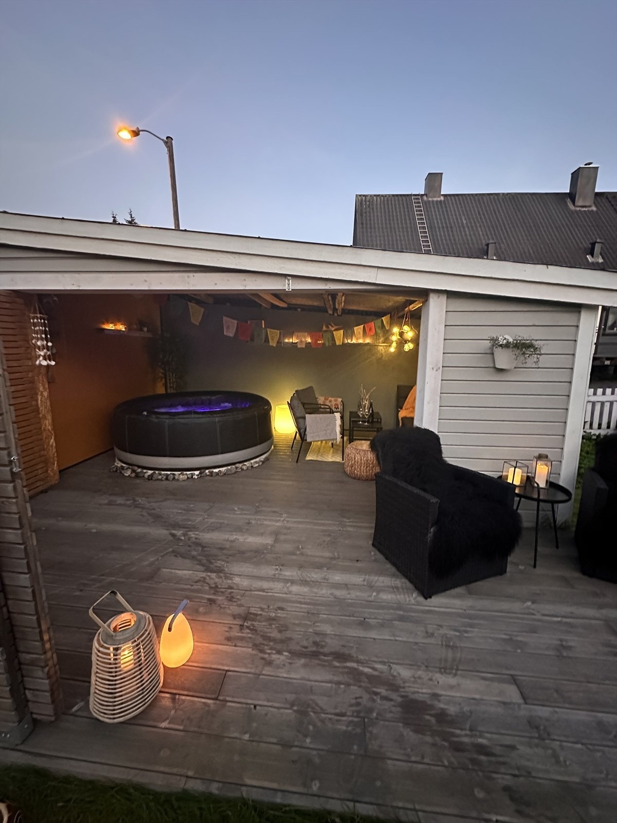 Her kan du nyte koselige kvelder ute - Privat bilde fra selger Galleribilde
