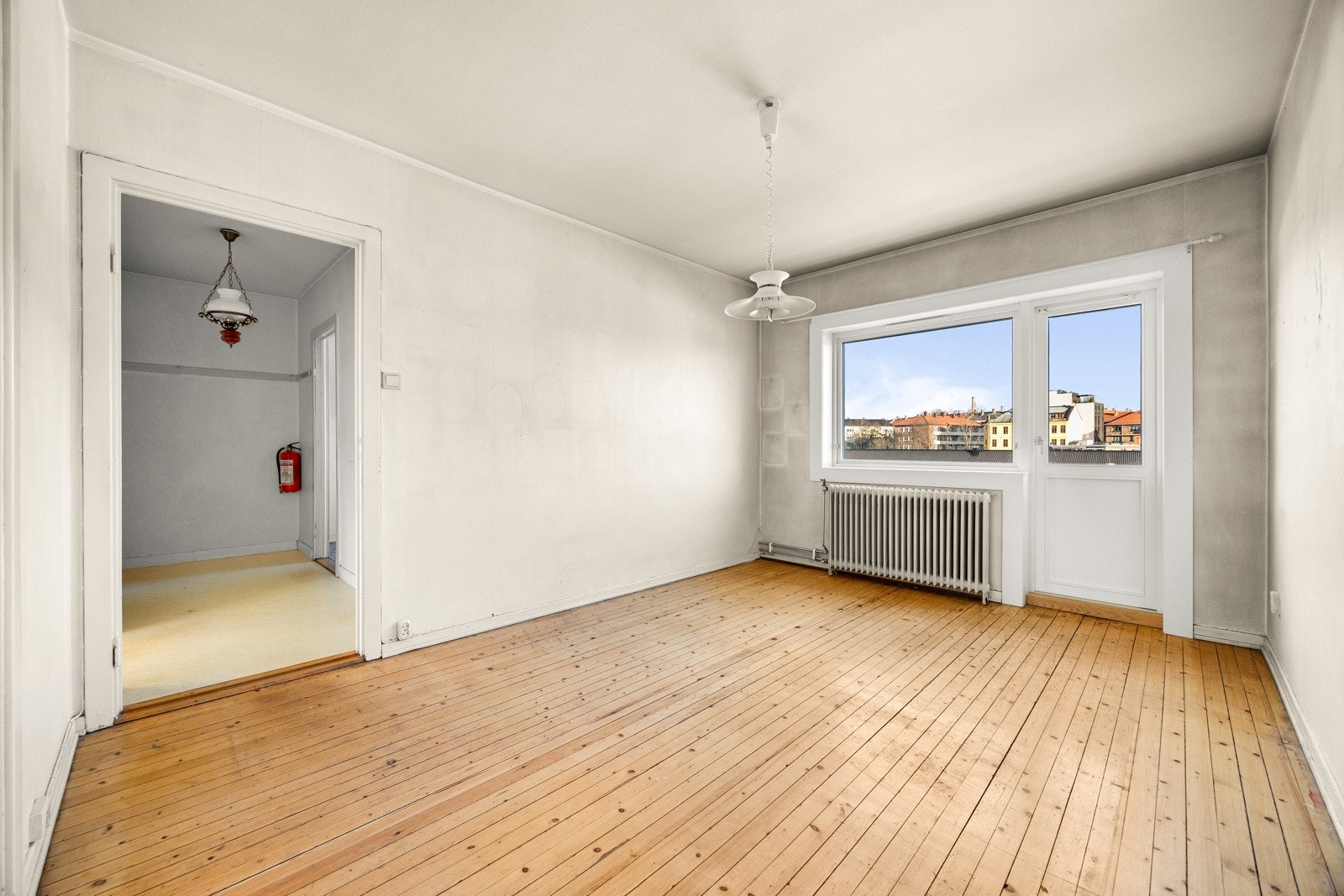 Soverommet har det samme, lune tregulvet som det er i stuen. Galleribilde