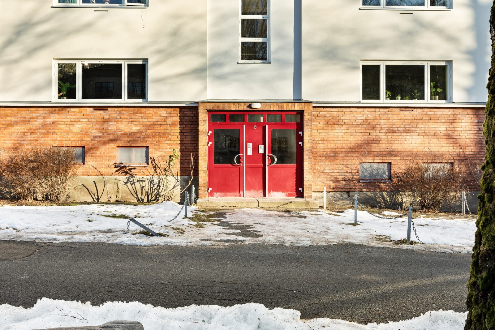 Boligen har enkel adkomst og en sentral beliggenhet. Galleribilde