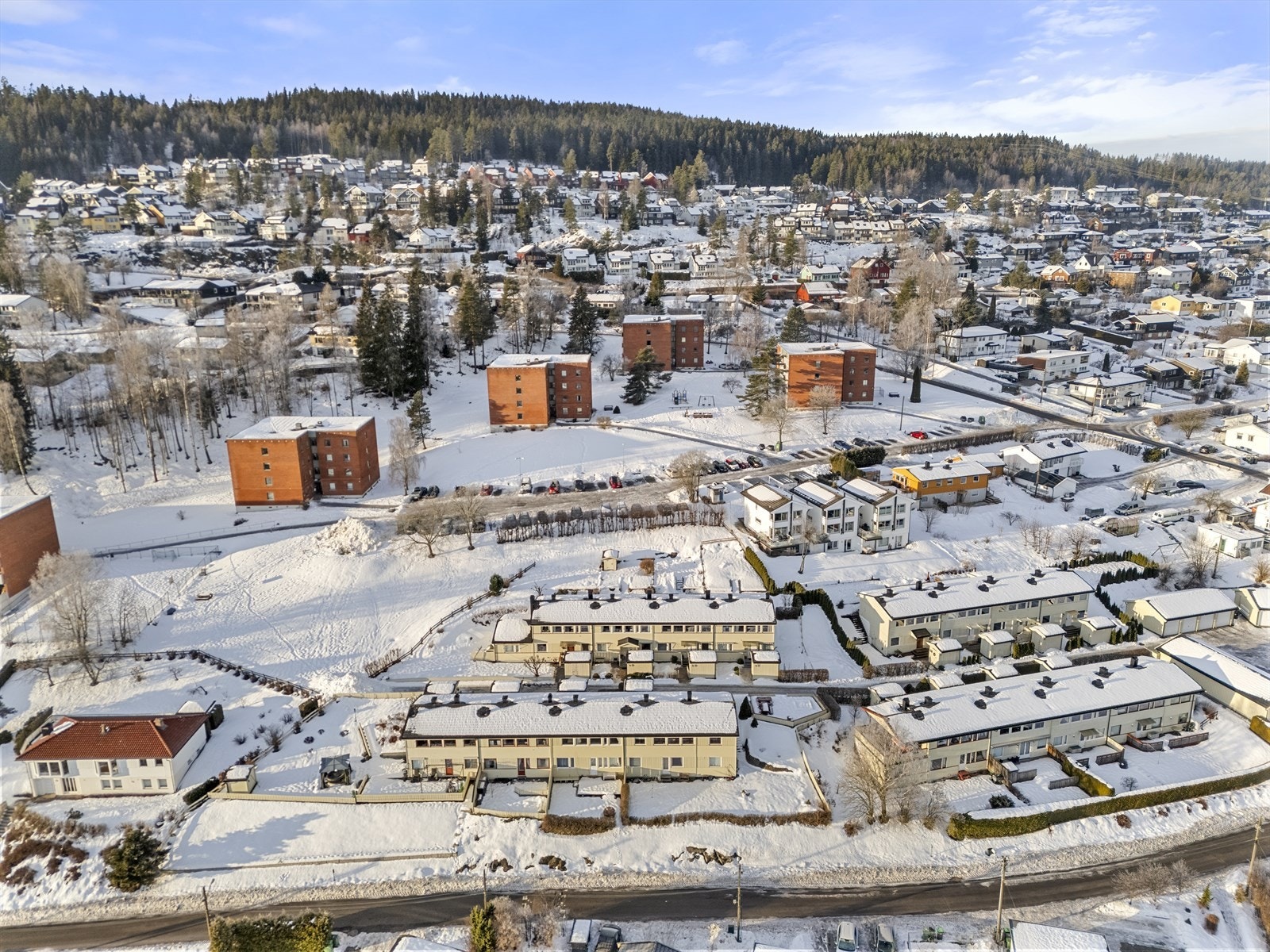 Boligen ligger ca 5 minutter unna Lillestrøm. Galleribilde