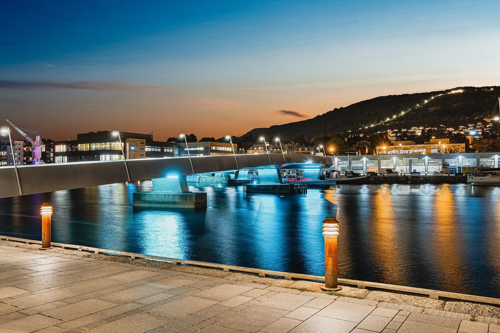 Hva med en kveldspromenade? Galleribilde