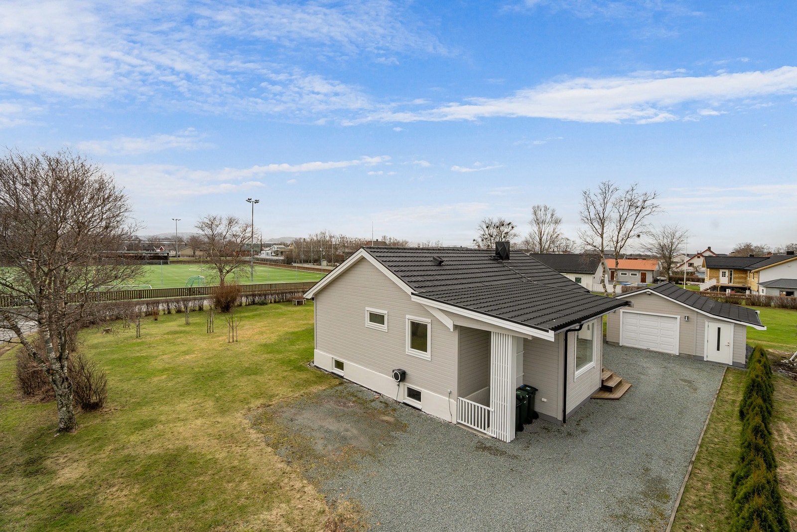 Gårdsplass Galleribilde