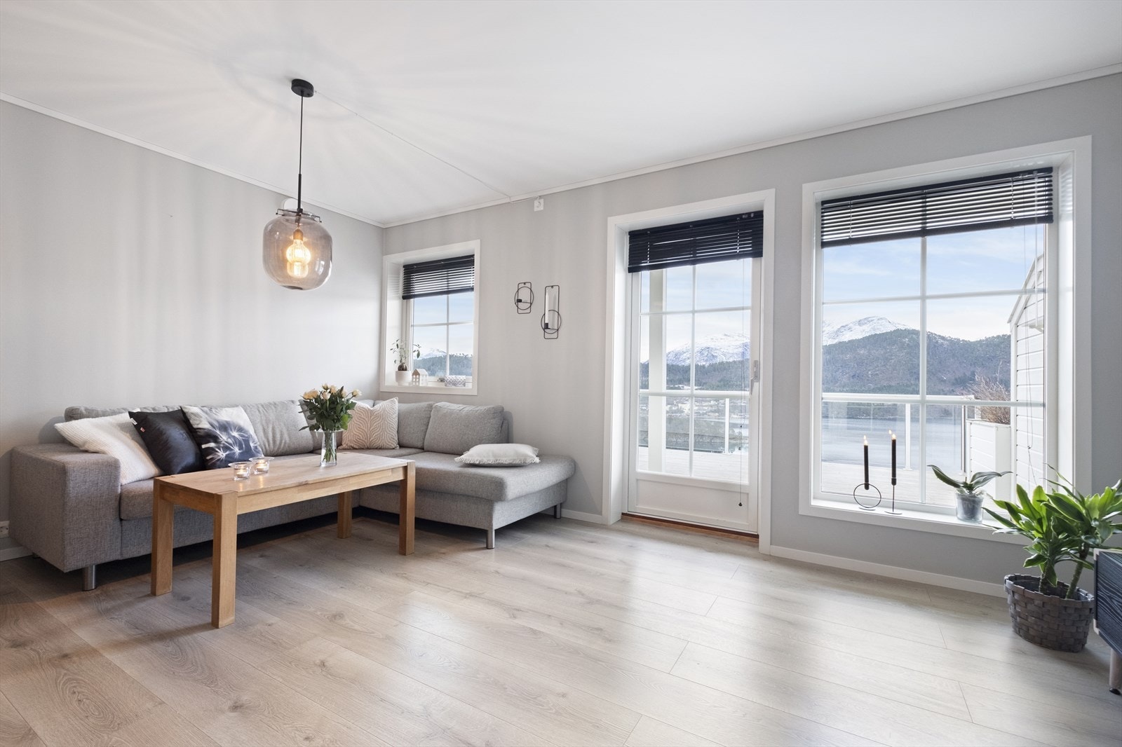 Flott og tiltalende stue. Galleribilde