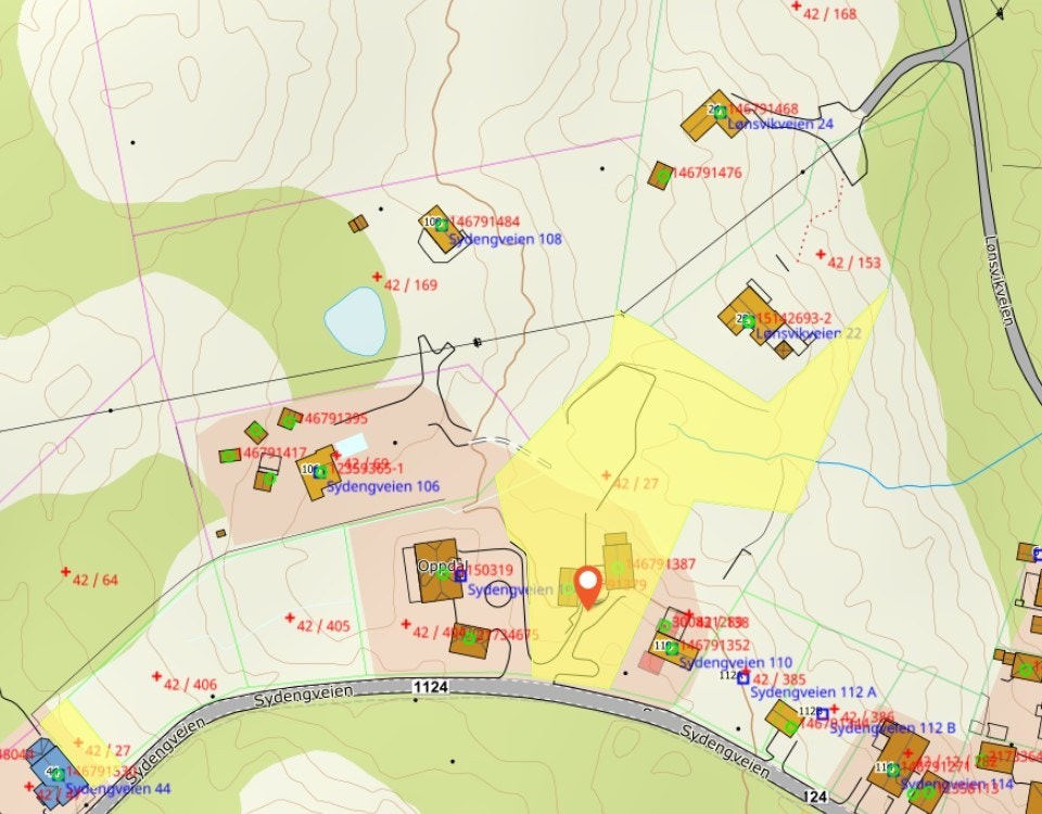 Oversikt over eiendommen er skravert gult. Galleribilde