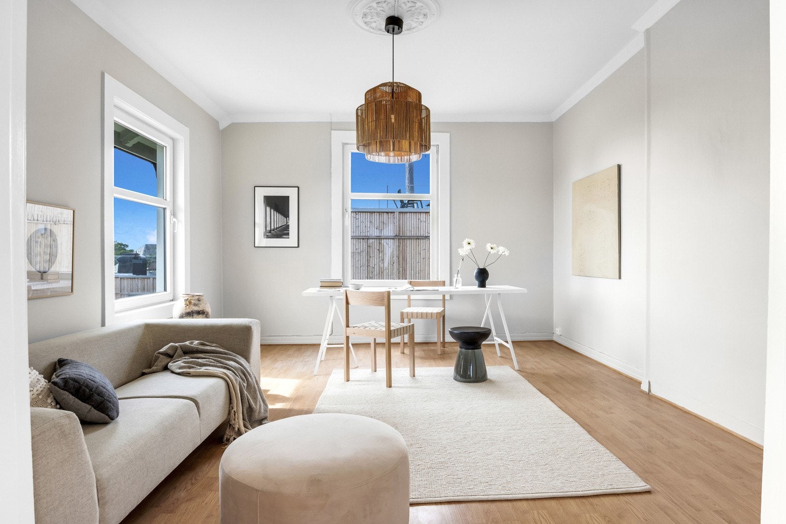 FIne lysforhold i hele 2. etasje Galleribilde