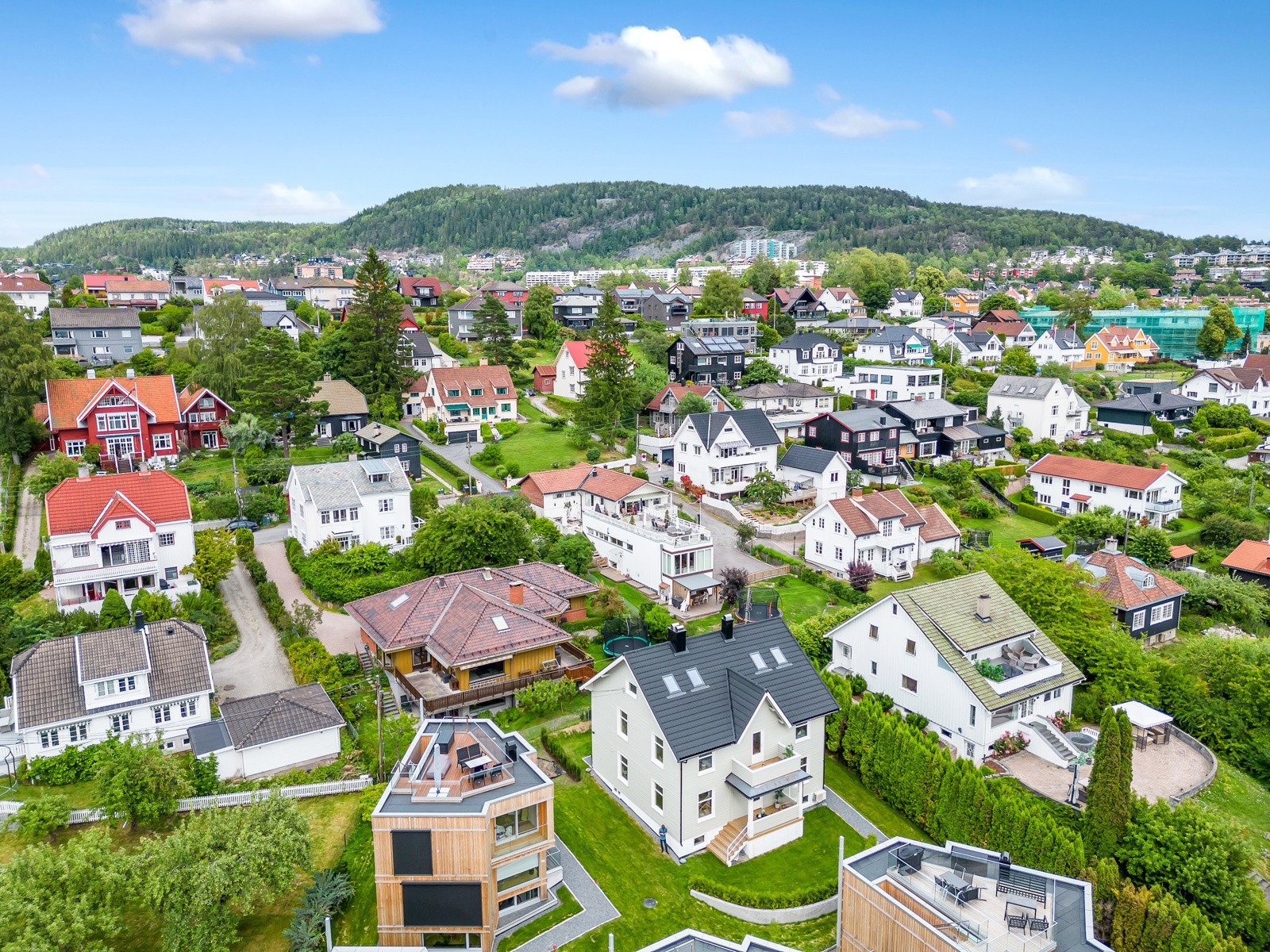 Området er et rolig og barnevennlig villaområde uten gjennomgangstrafikk Galleribilde