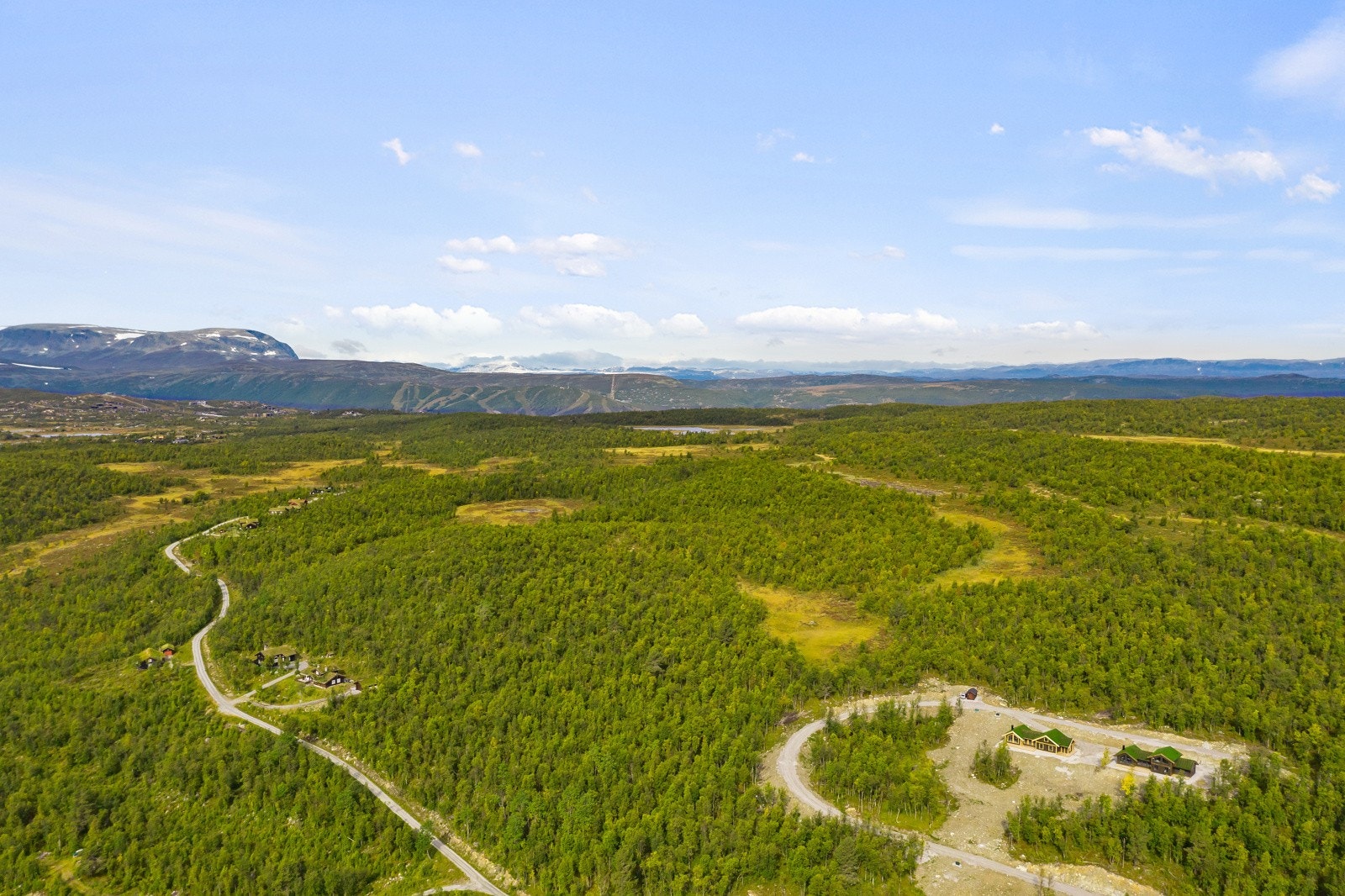 Sommer og høst er det flotte tur- og sykkelmuligheter Galleribilde