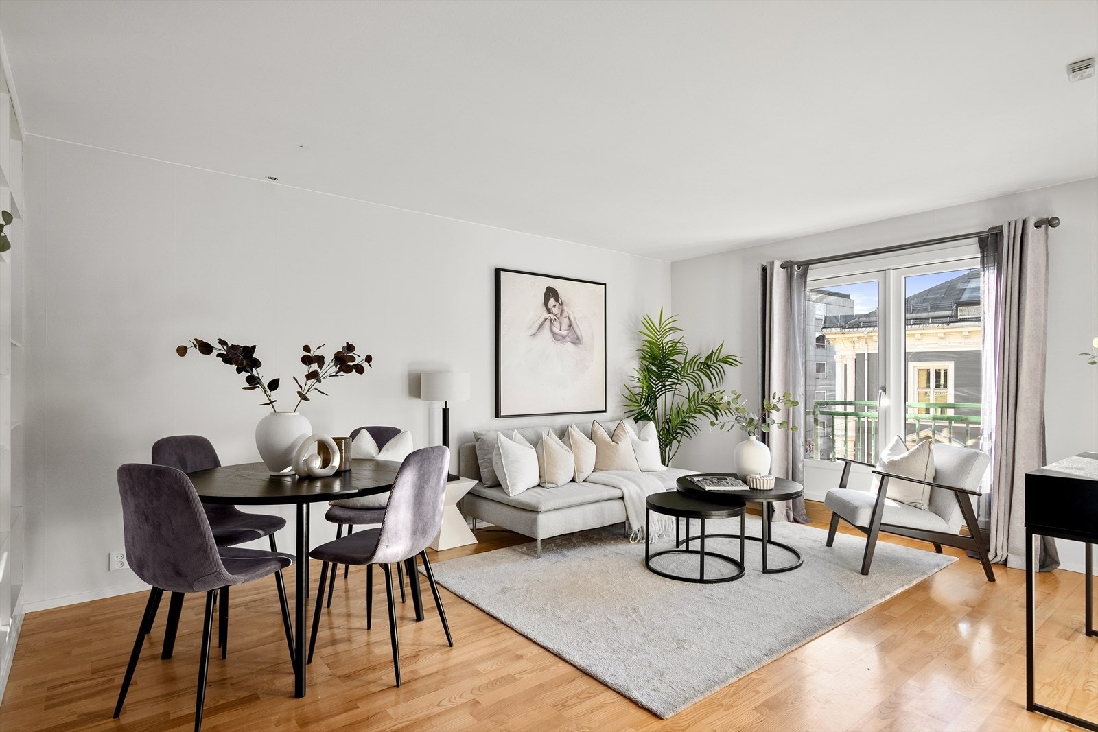 Mathias Solheim Ørnes og Sander Flåte har gleden av å presentere Bogstadveien 1 Galleribilde