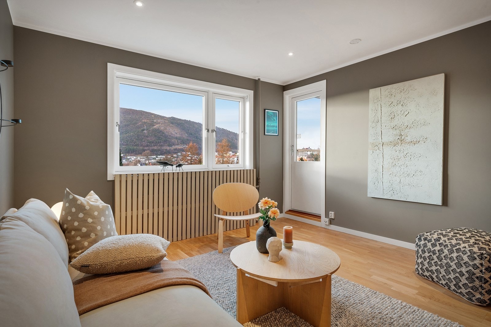 - Tenk å kunne sitte i sofaen og nyte den fantastiske utsikten - Galleribilde