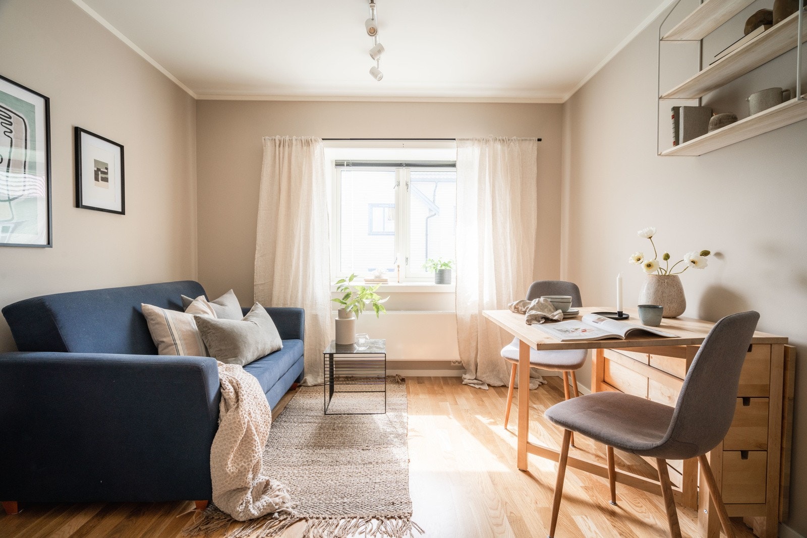 Sentrumsnær 2-roms fra 2018 med gangavstand til "alt". Galleribilde