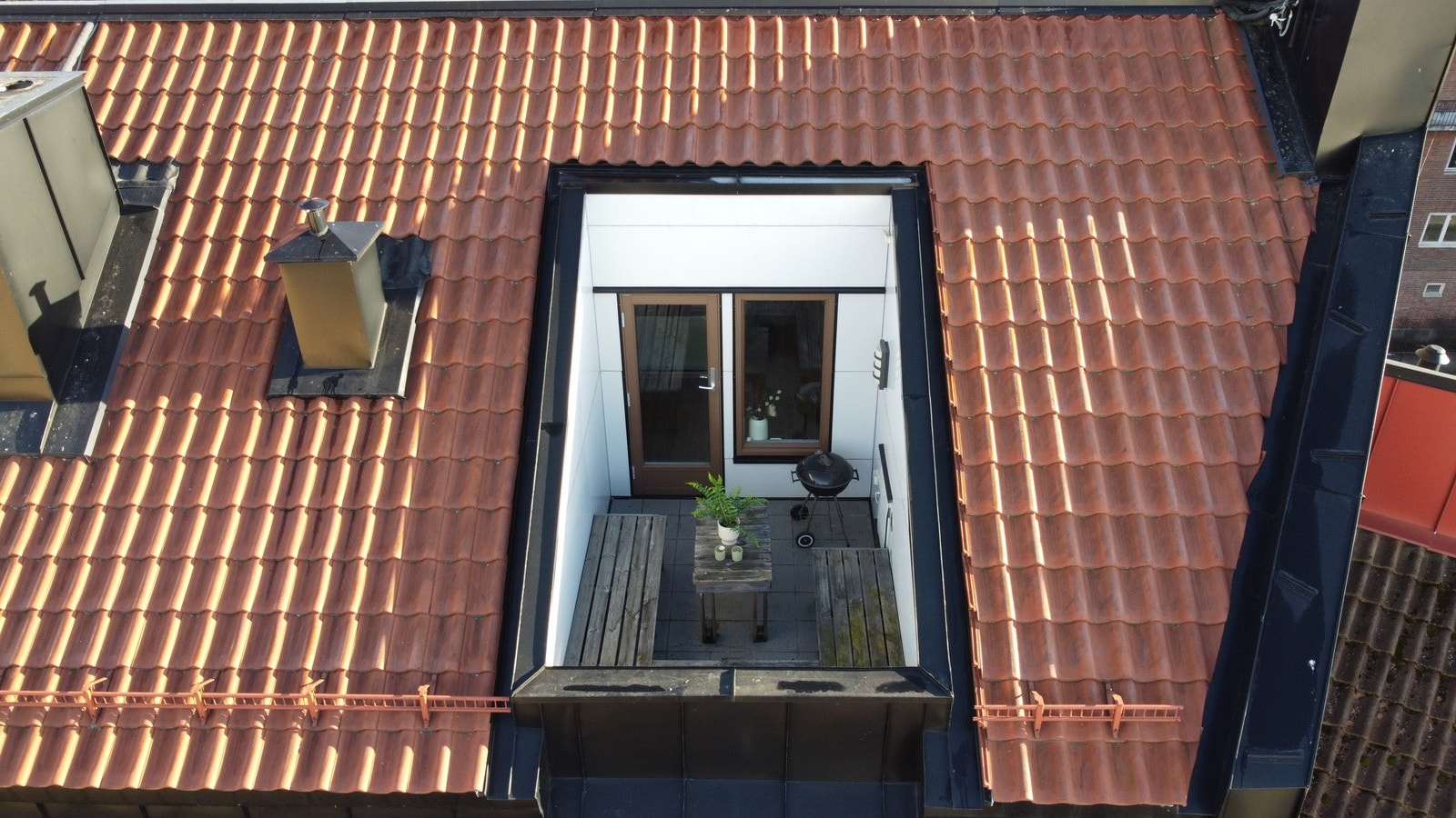 Leiligheten har to takterrasser på hhv. 6 m2 og 5 m2. Galleribilde