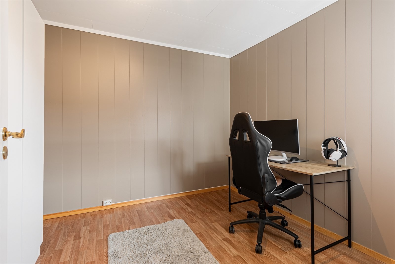 Soverom 2 fungerer fint som gjesterom, barnerom eller kontor. Galleribilde