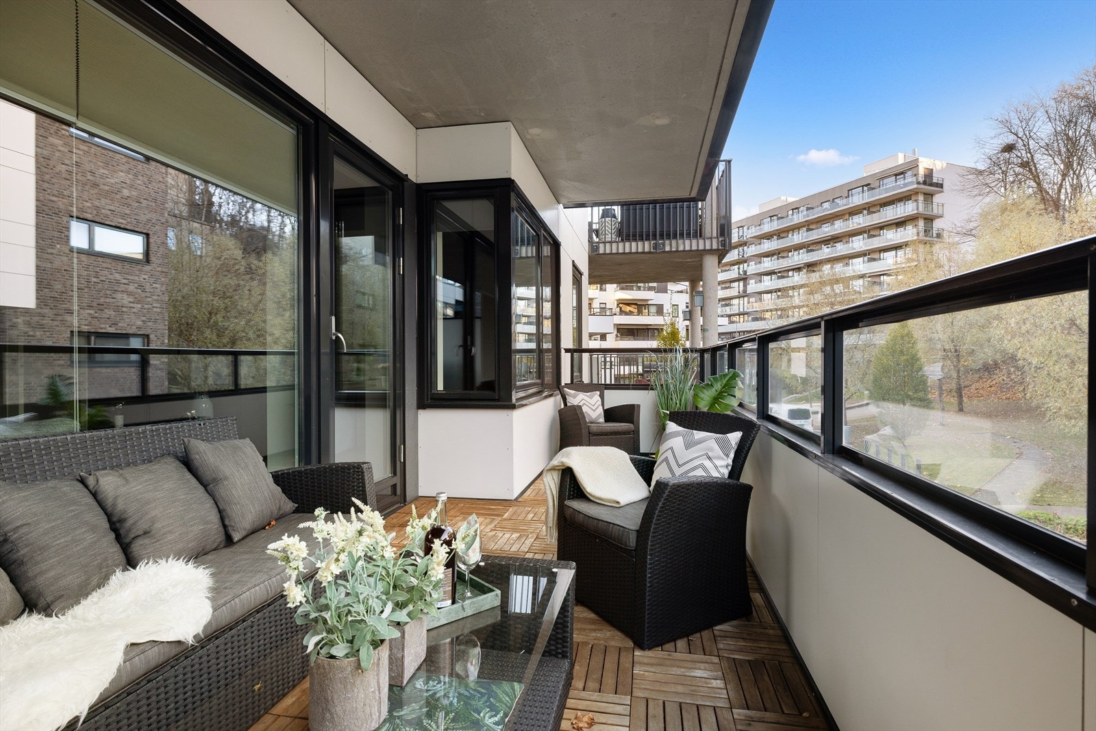 Leiligheten ligger i 2.etasje med heisadkomst. Bygget er fra 2016. Galleribilde